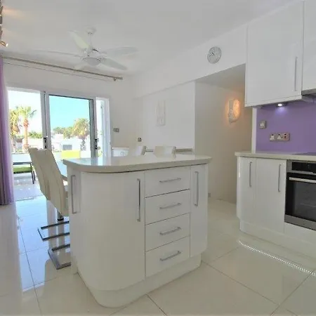 Savveli By The Sea Appartement
